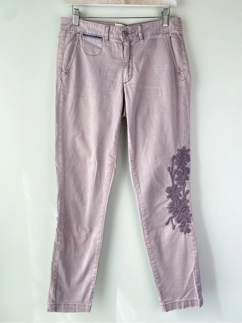 Chino By Anthropologie Relaxed Pants 27 Purple Embroidered Flower Boho